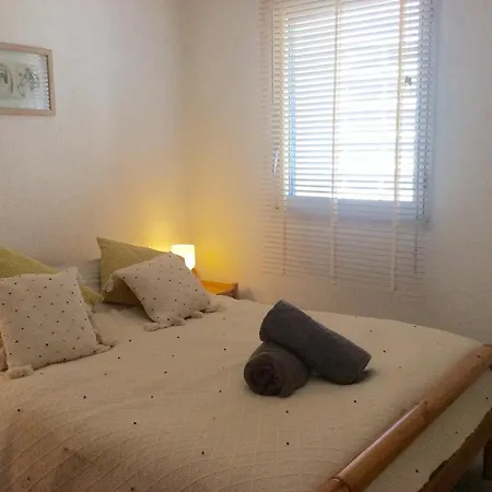Le Couchant View & Private Parking Apartmán